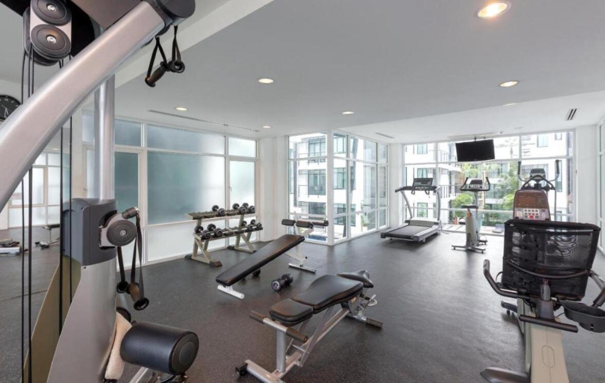 Modern 2-Bedroom Condo In Kamala Near The Beach 외부 사진