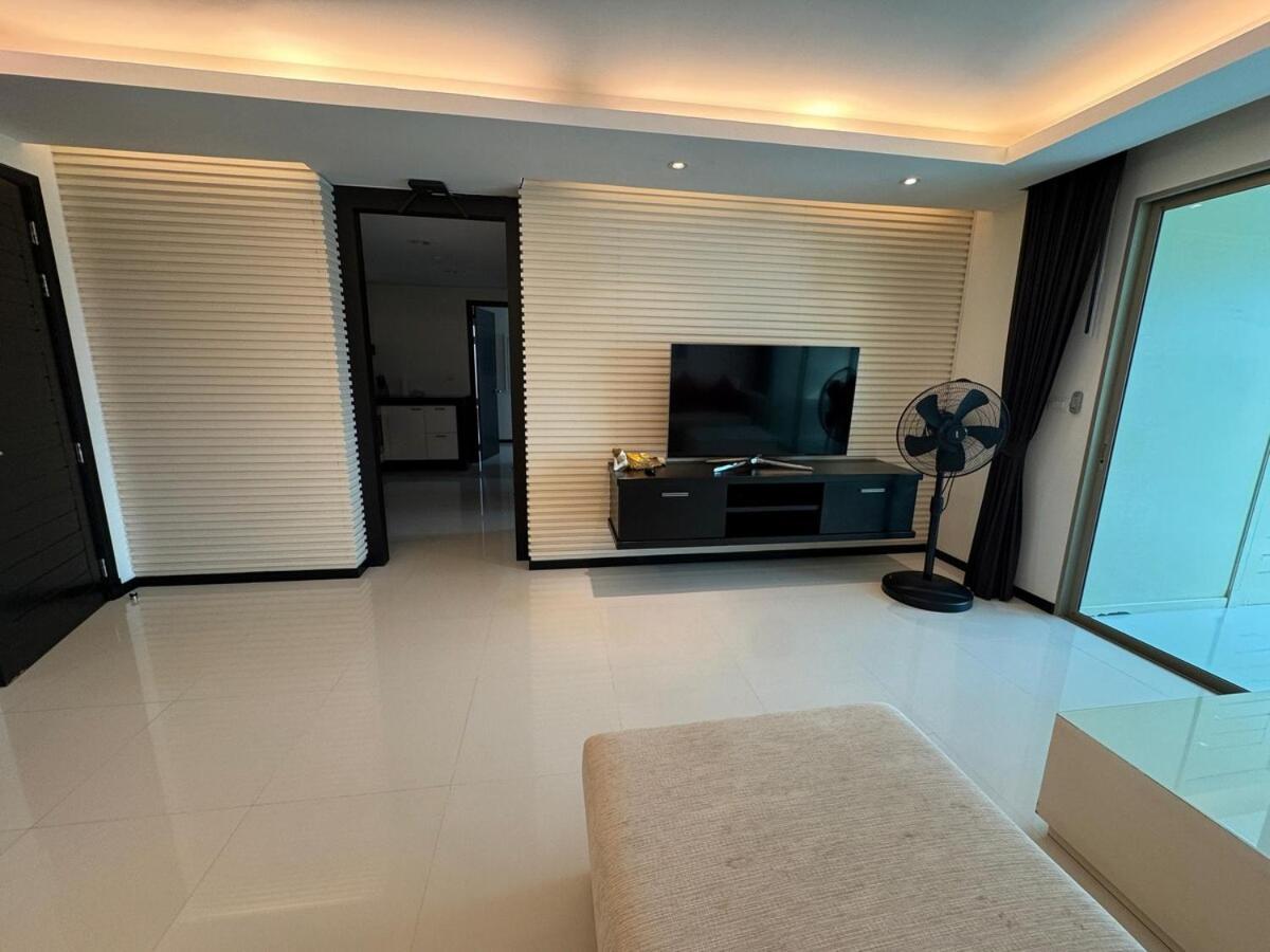 Modern 2-Bedroom Condo In Kamala Near The Beach 외부 사진